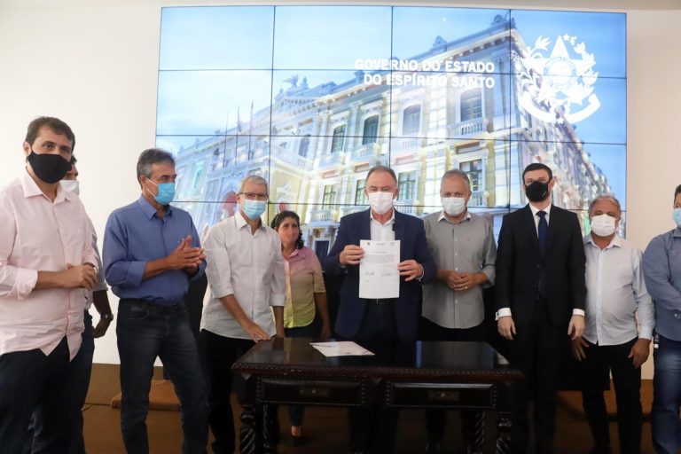 Governador assina autorização para realização do 4º edital do Funsaf