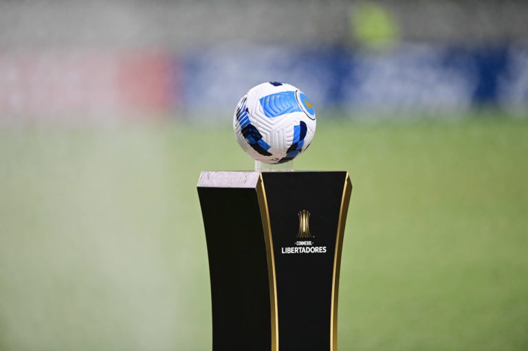 Conmebol define potes para sorteio da fase de grupos da Libertadores