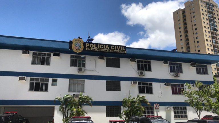 Polícia Civil prende suspeito de esfaquear jovem em casa de show em Vitória