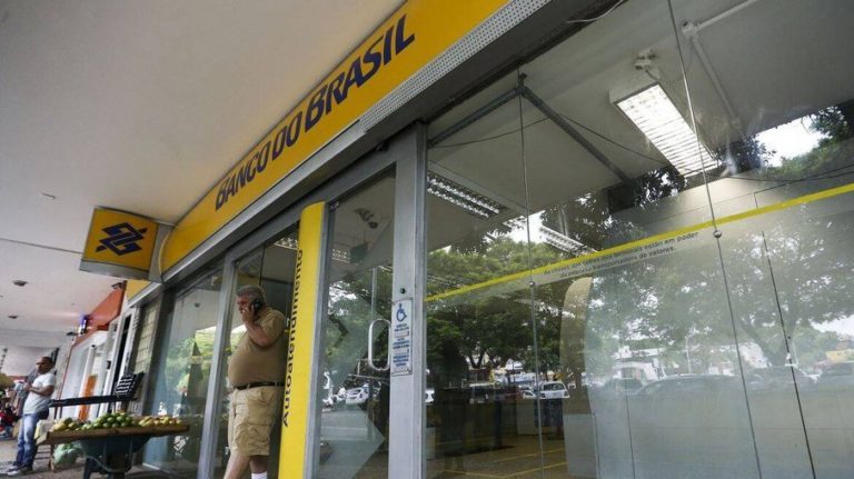 O funcionamento dos bancos será normal na sexta-feira (17)