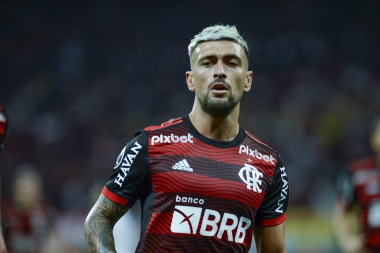 Arrascaeta exalta chegada de Dorival Júnior no Flamengo