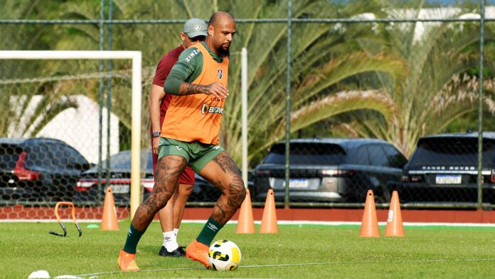 Felipe Melo admite sonho por título e elogia elenco do Fluminense