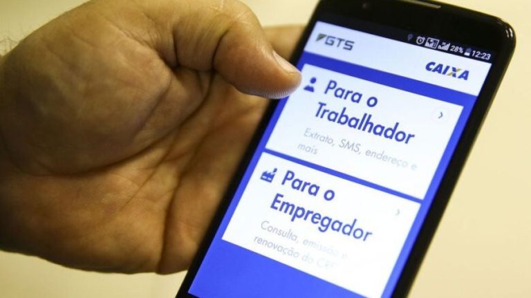 Caixa irá devolver saldo não movimentado; crédito é avaliado em mais de R$ 9,2 Bi