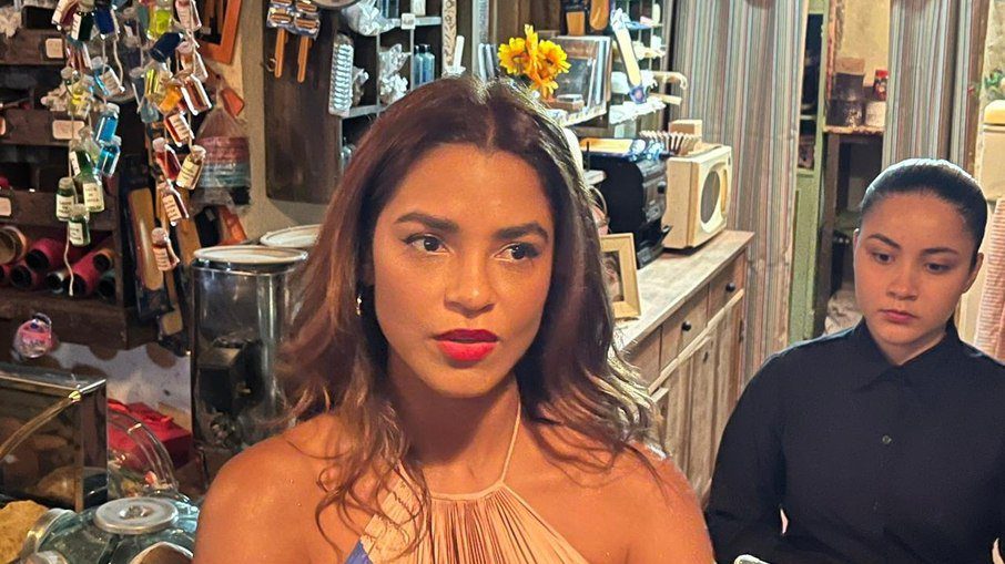 Travessia Lucy Alves viveu drama da novela Já fui corna e já  