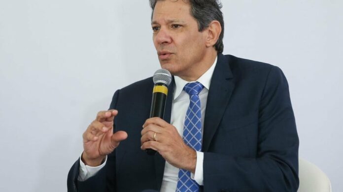 Fernando Haddad falou que reforma tributária sobre consumo deve ser discutida no primeiro semestre