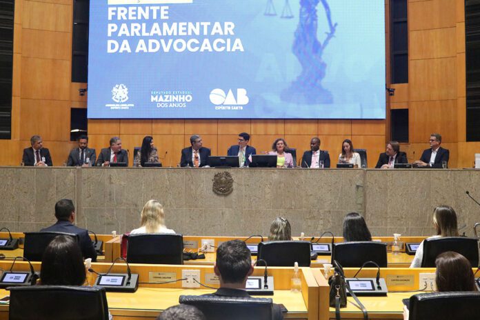 Frente da Ales vai atuar em defesa da advocacia